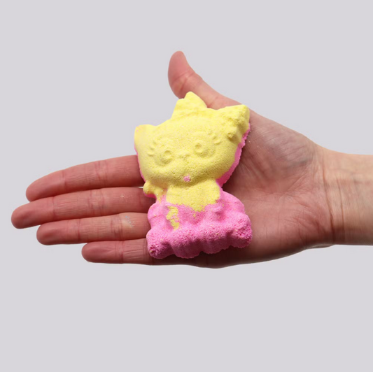 kitty Cat bow Bath bomb