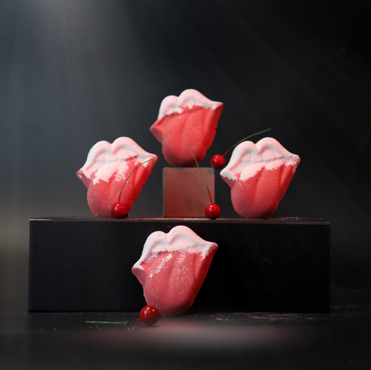 Rock & Roll Lip Kiss Shaped Bathbomb